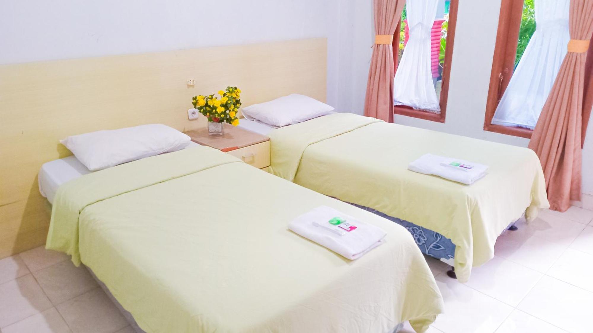 Bayak Hotel Bumdes Cipayung & Resort Ciguntur Exterior foto